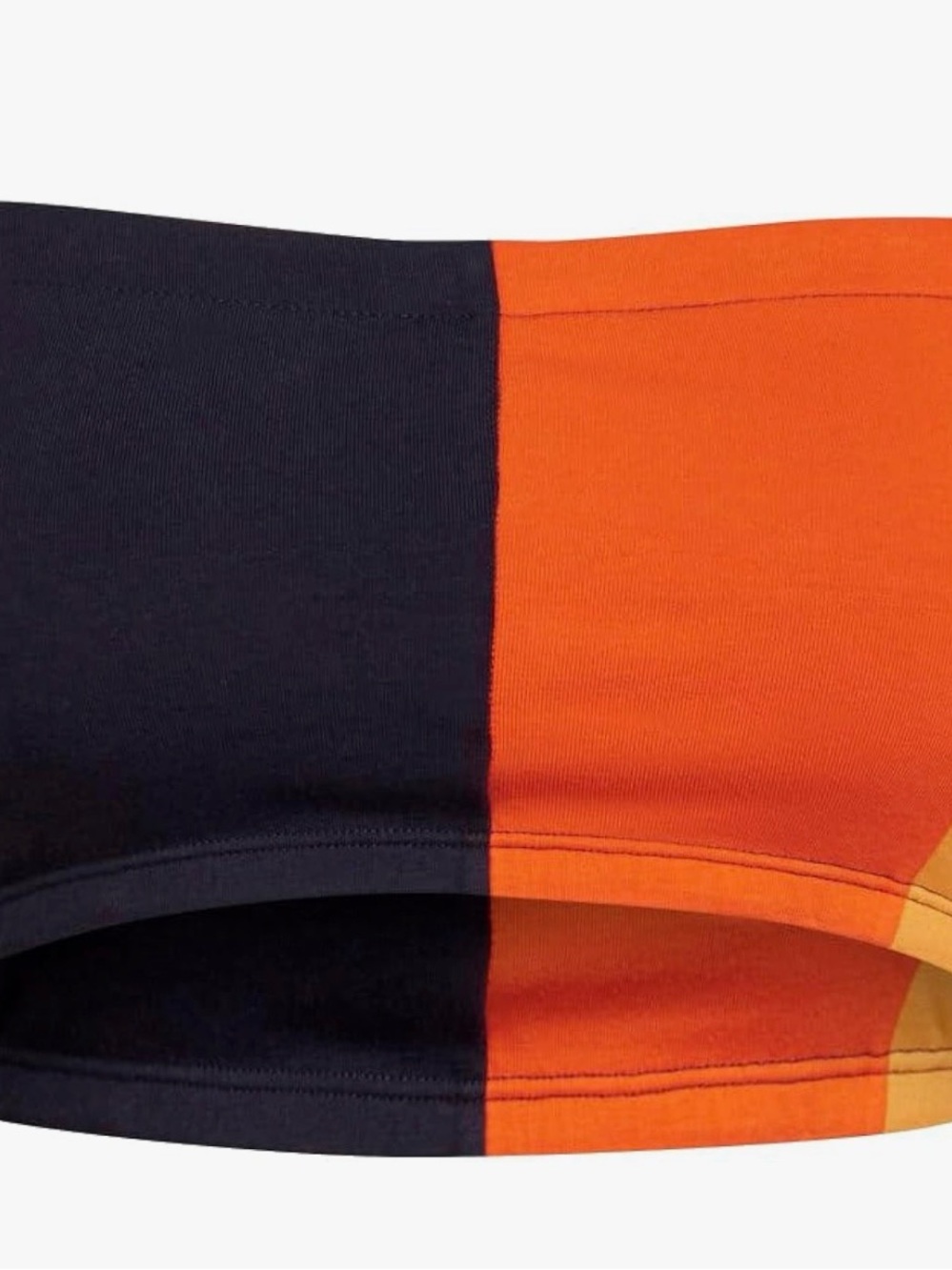 adidas Colorblock Strapless Bandeau Top
2 piece set
Tube top & short set - Picture 3 of 3